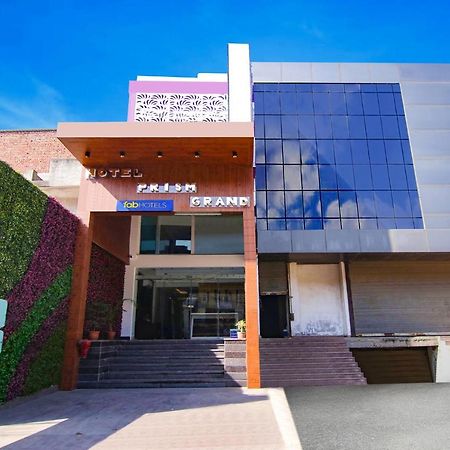 Fabhotel Prism Grand Zirakpur Extérieur photo